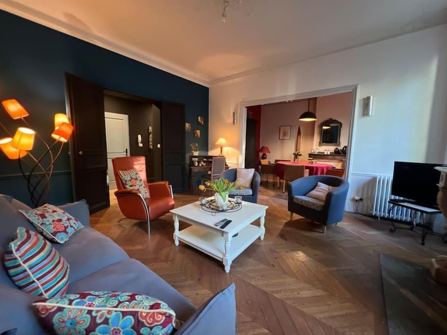 Coeur De Ville, Garage Prive Et Gratuit Avec Terrasse ! Cahors Eksteriør billede