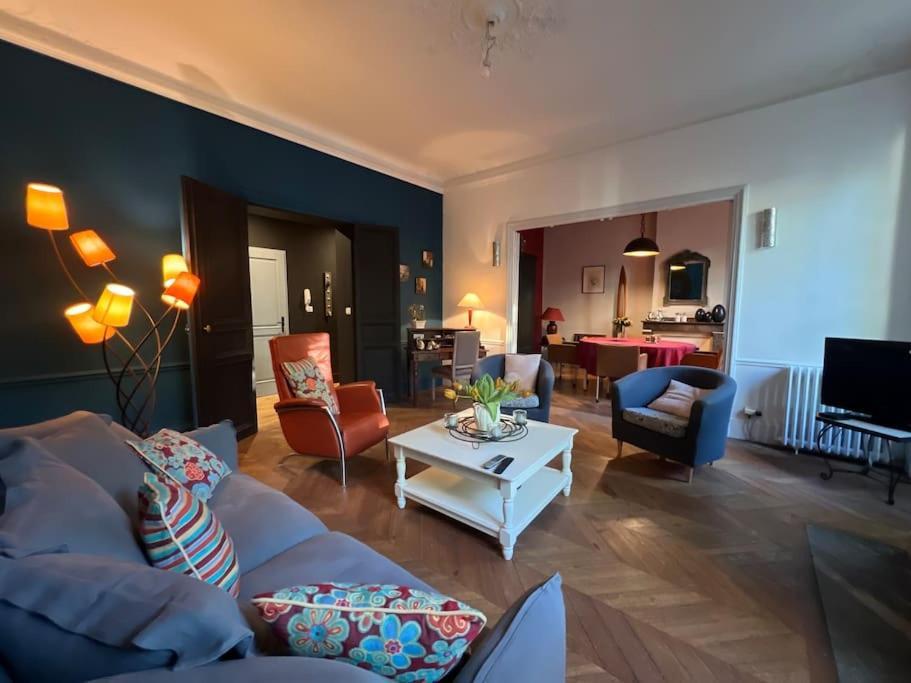 Coeur De Ville, Garage Prive Et Gratuit Avec Terrasse ! Cahors Eksteriør billede